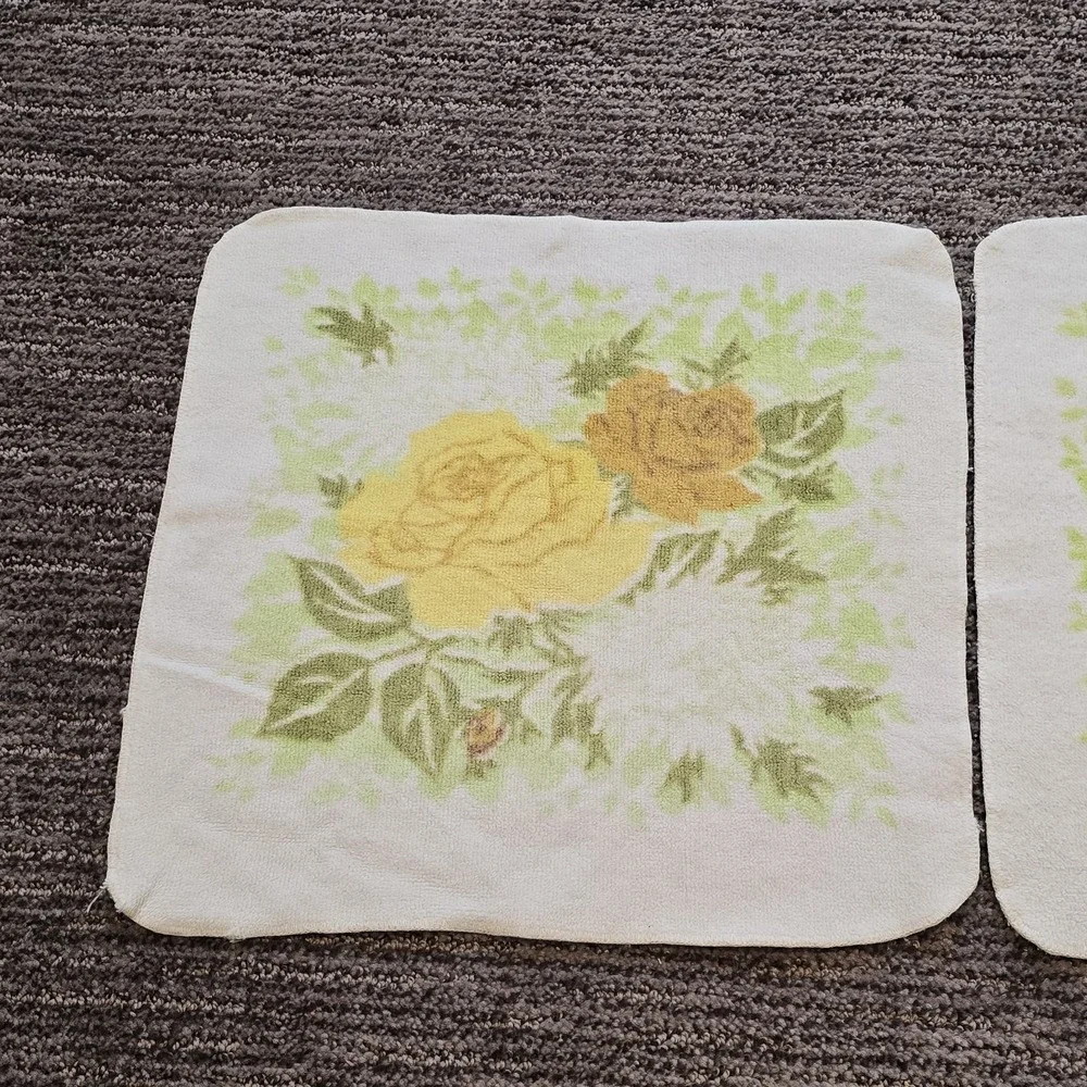 Vintage 70s Fieldcrest Yellow‎ White Floral Washcloth 13x12
